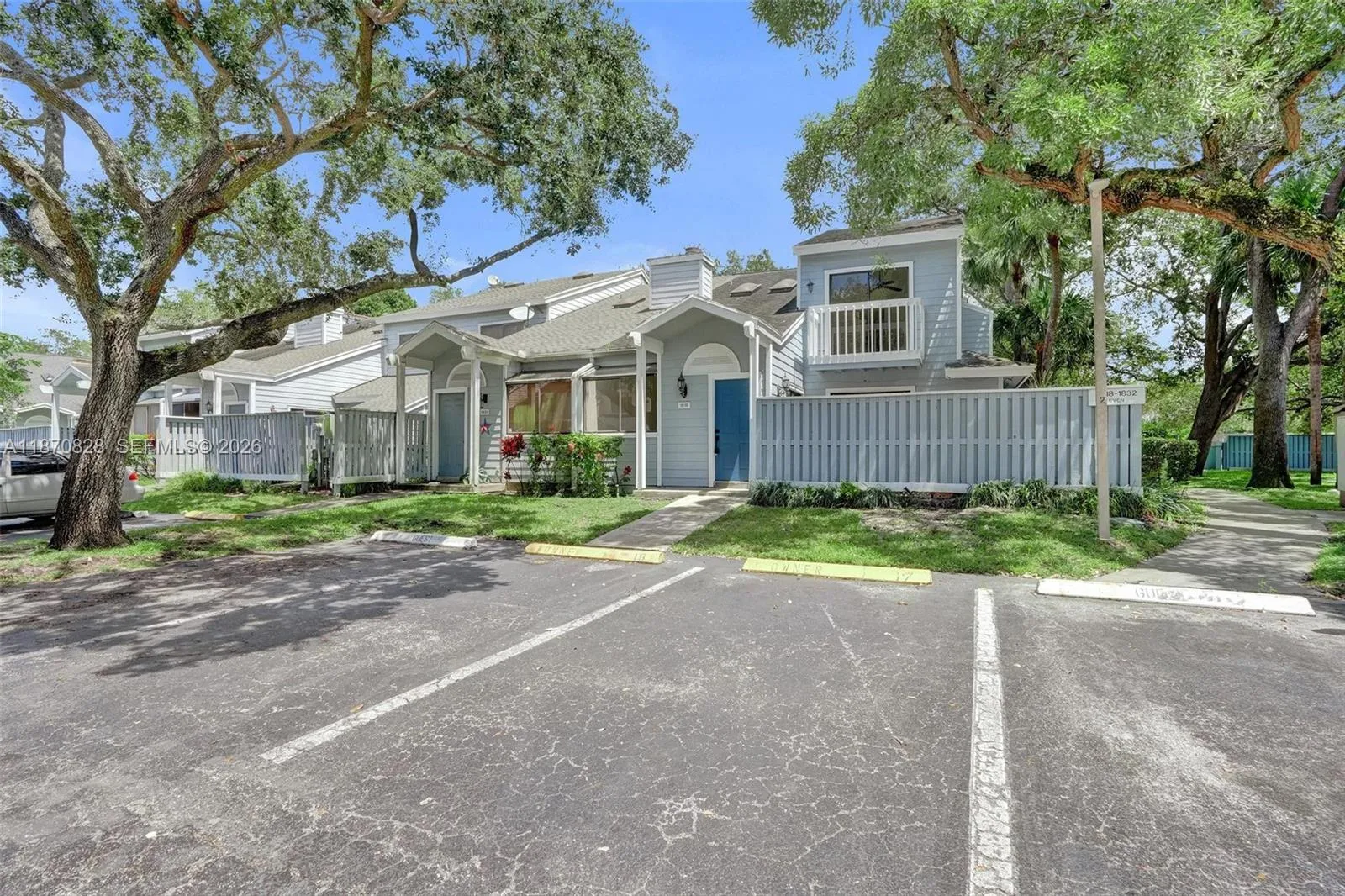 1818 Adventure Pl, North Lauderdale FL 33068