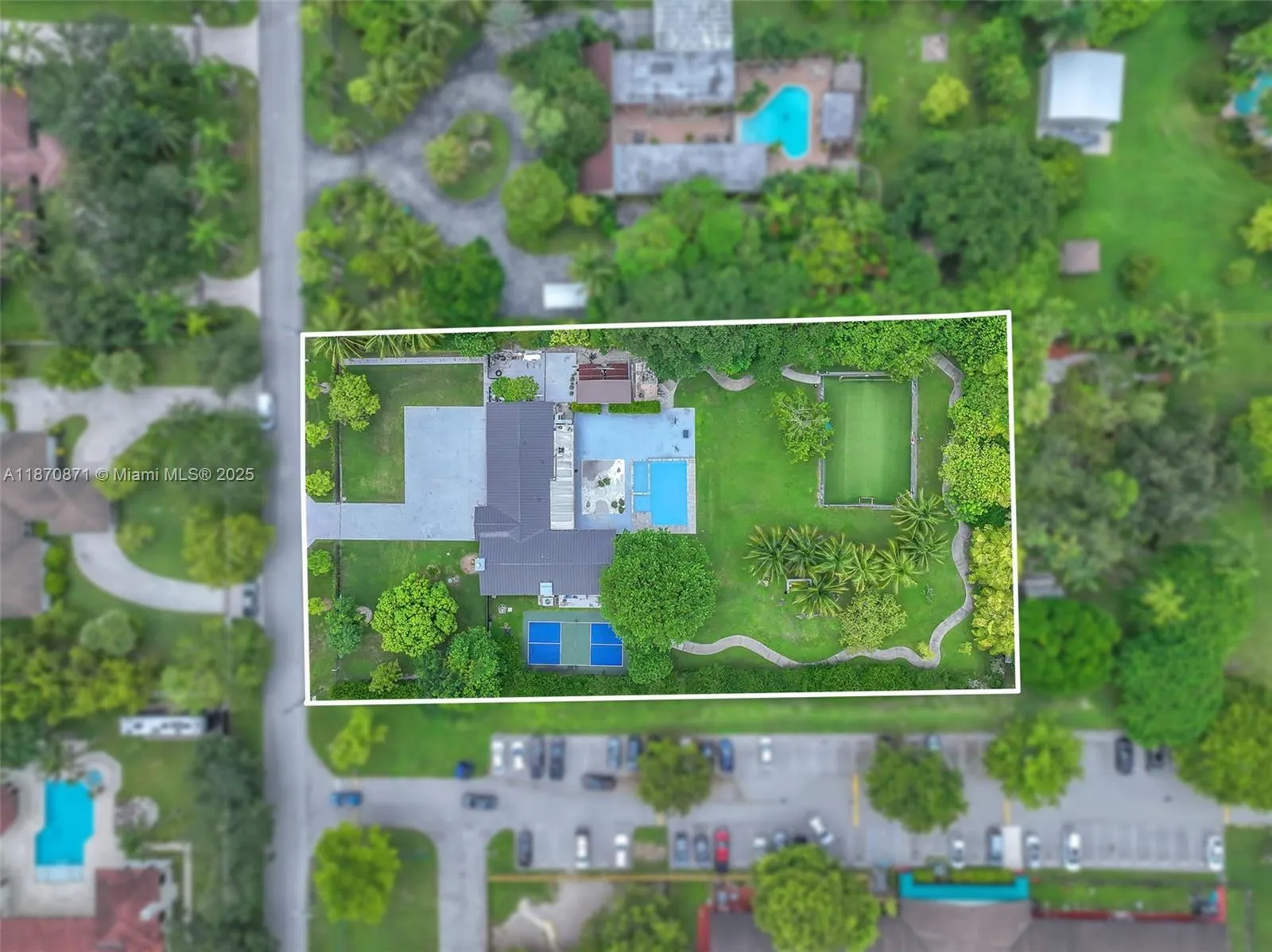 5 bedroom 5 bath for sale at 10245 SW 125th Ave, Miami FL 33186