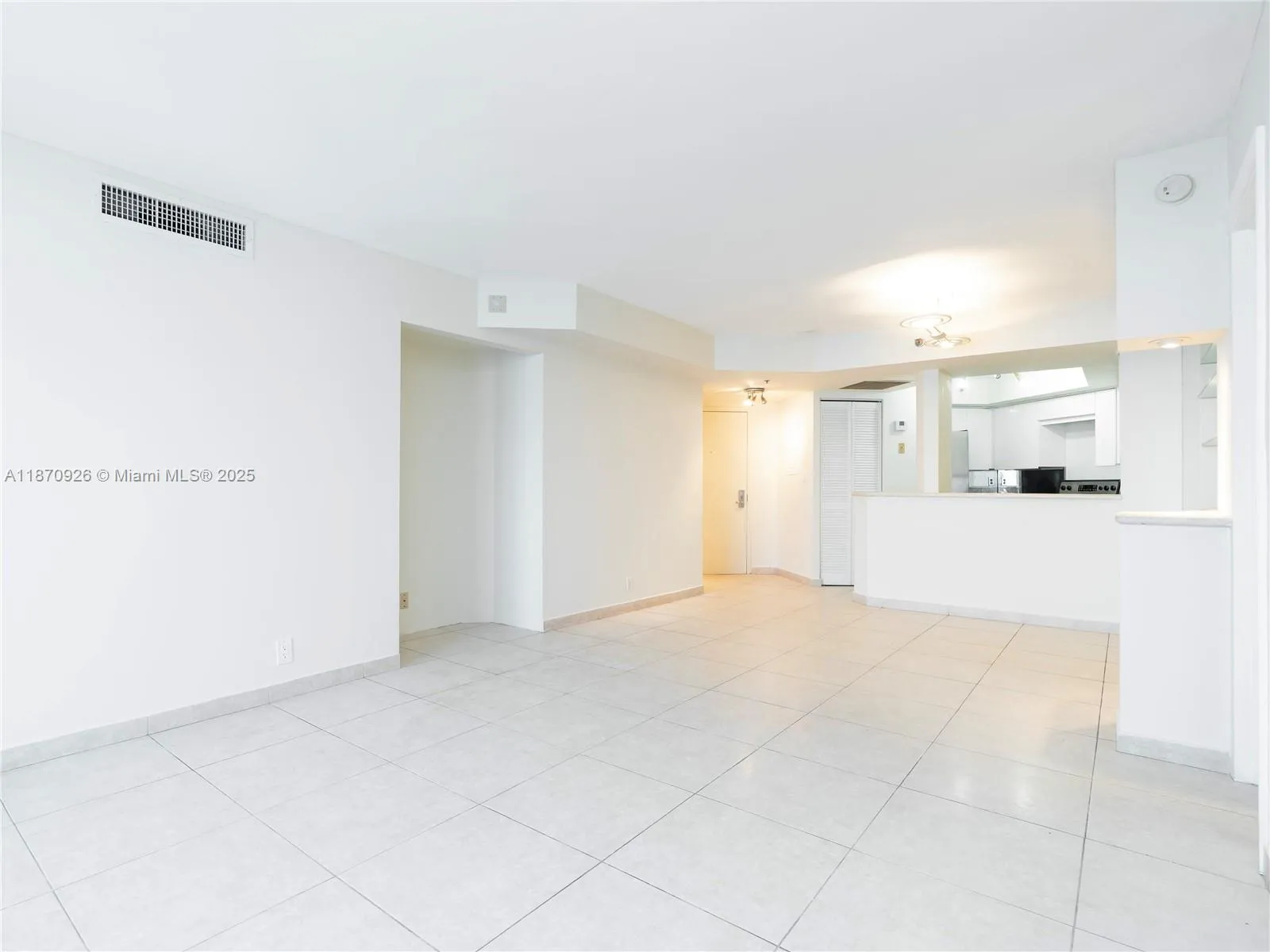 6767 Collins Ave # 1907, Miami Beach FL 33141