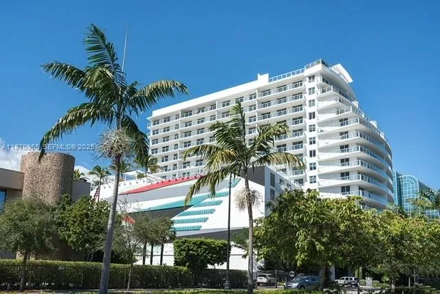 1 bedroom 1 bath for sale at 4250 Biscayne Blvd # 1215, Miami FL 33137