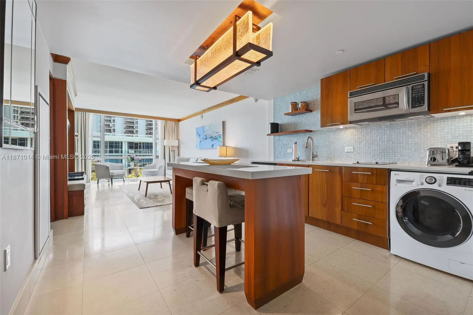 6801 Collins Ave # 508, Miami Beach FL 33141