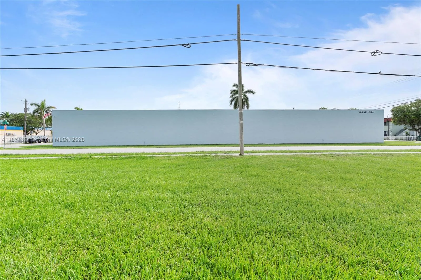 105 NE 1st Rd, Homestead FL 33030