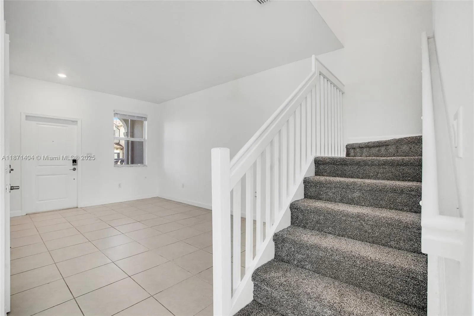 12609 NW 23rd Pl, Miami FL 33167