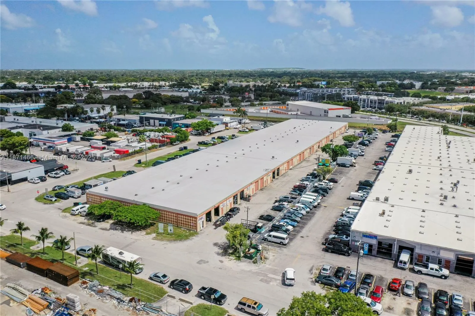 18625 SW 105 AV, Miami FL 33157
