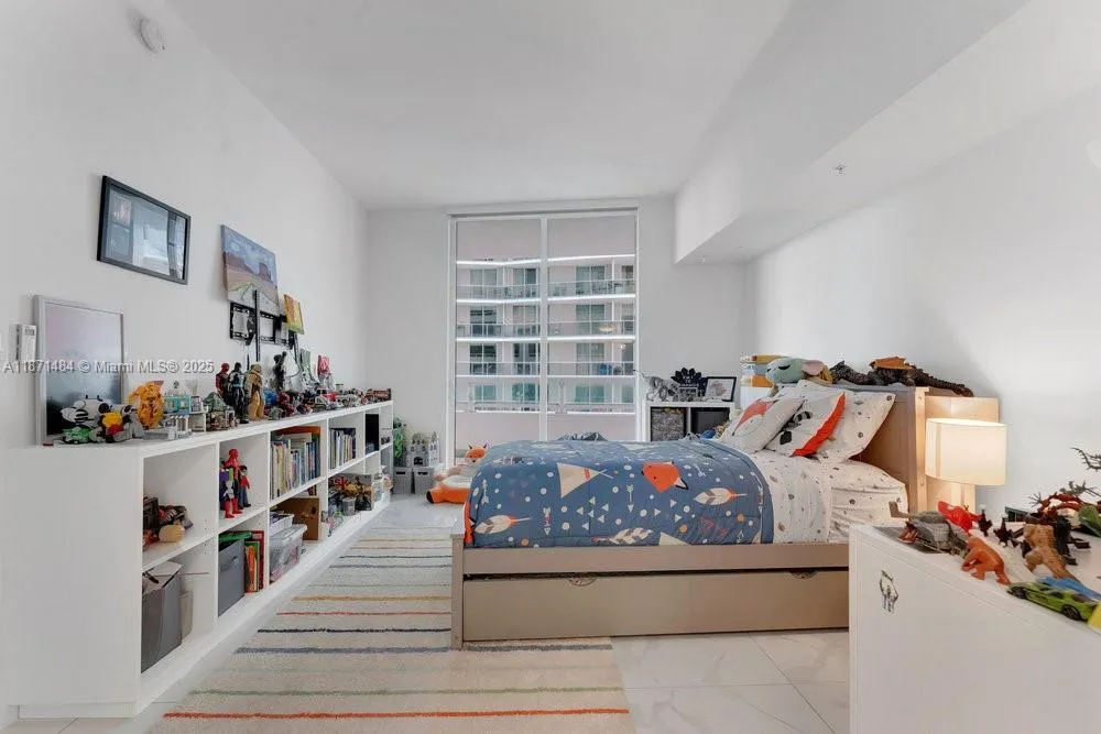 1800 N Bayshore Dr # 614, Miami FL 33132
