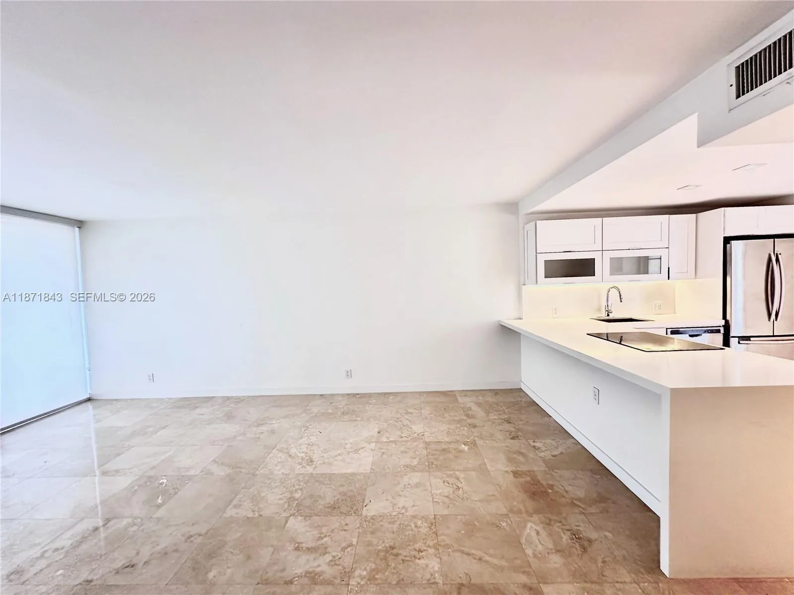 3301 N Country Club Dr # 410, Aventura FL 33180