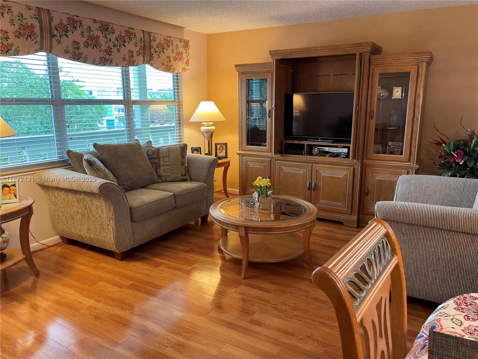 1 bedroom 1 bath for sale at 3033 Berkshire B # 3033, Deerfield Beach FL 33442