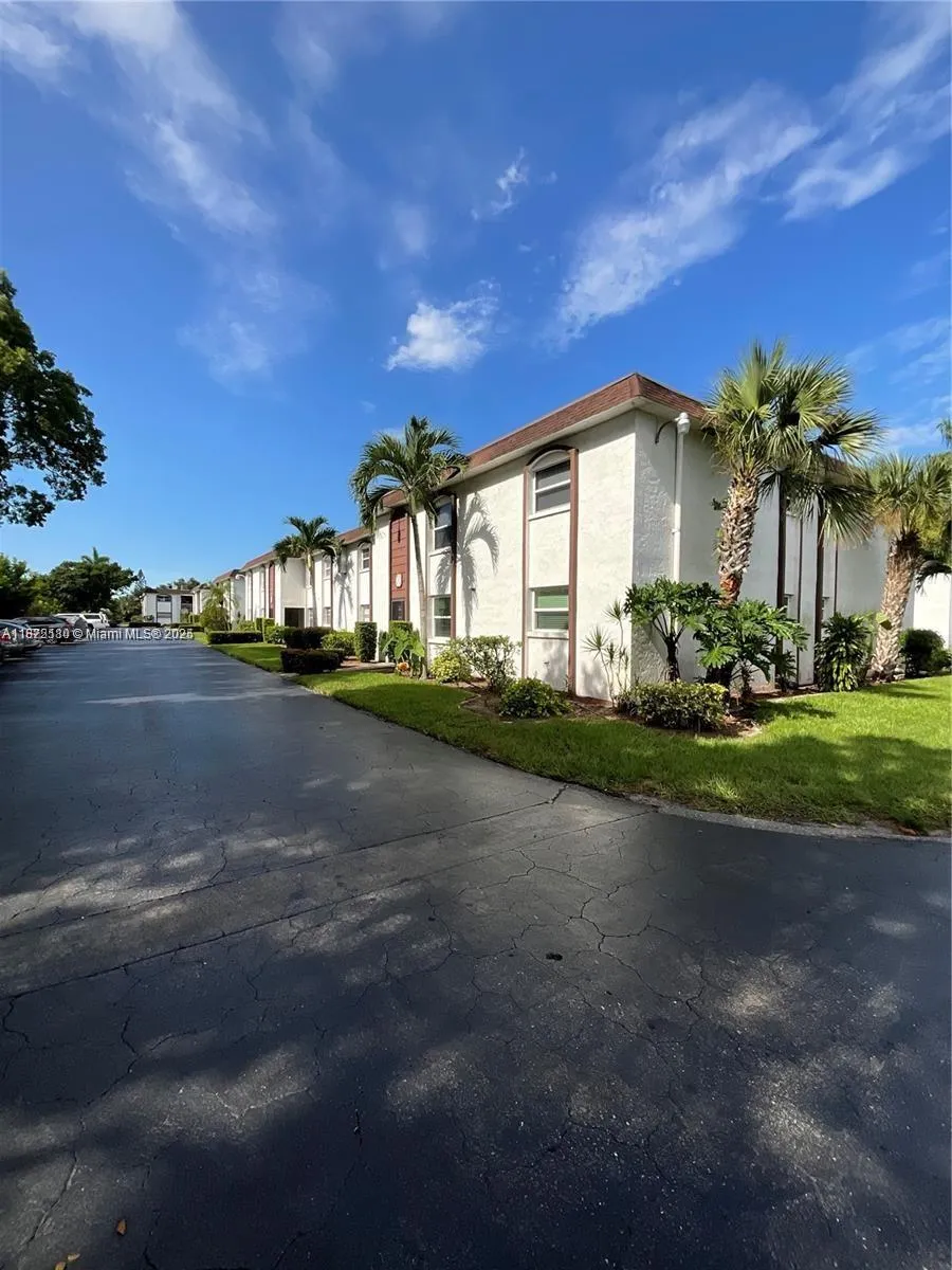 2828 Jackson Street # I3, Fort Myers FL 33901