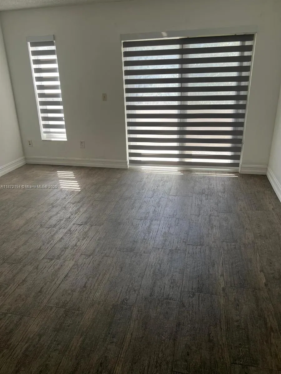 50 Antilla Ave # 4, Coral Gables FL 33134