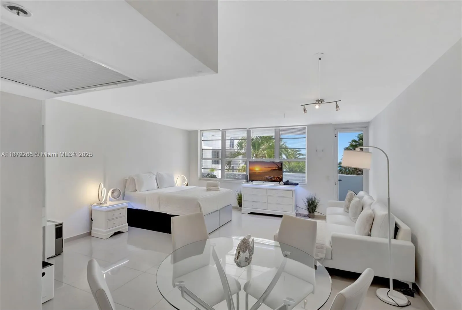 100 Lincoln Rd # 417, Miami Beach FL 33139