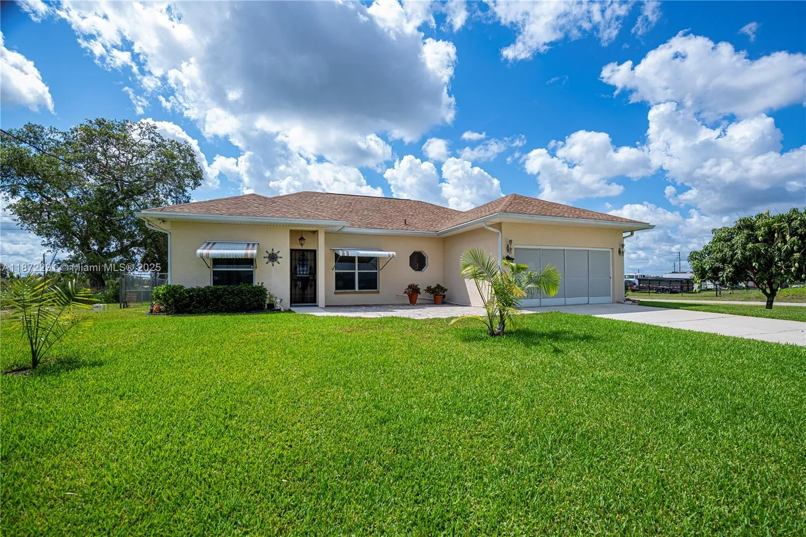 1115 Comet Ave, La Belle FL 33935
