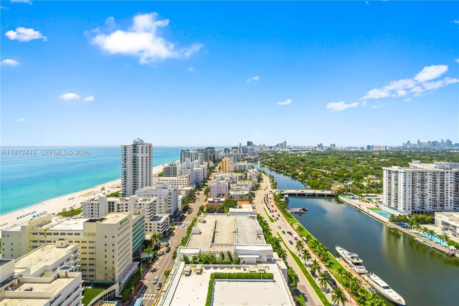 1 bedroom 2 bath for sale at 4401 Collins Ave # 2712, Miami Beach FL 33140