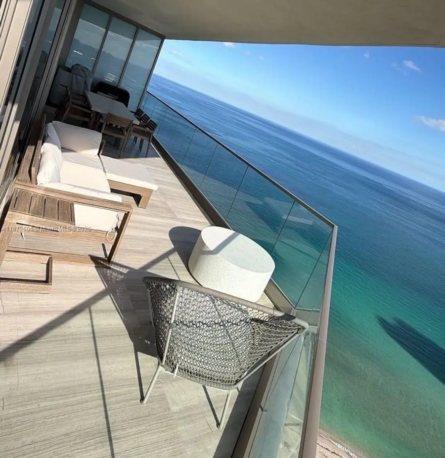 18975 Collins Ave # 3004, Sunny Isles Beach FL 33160