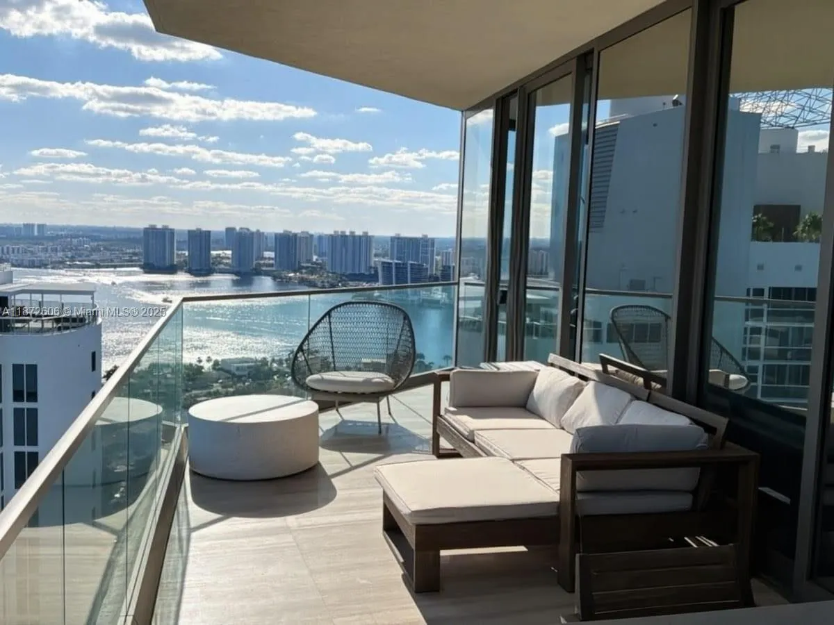 18975 Collins Ave # 3004, Sunny Isles Beach FL 33160