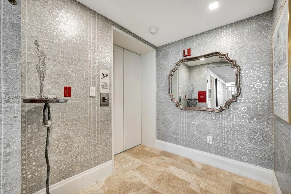 1455 Ocean Dr # 904, Miami Beach FL 33139