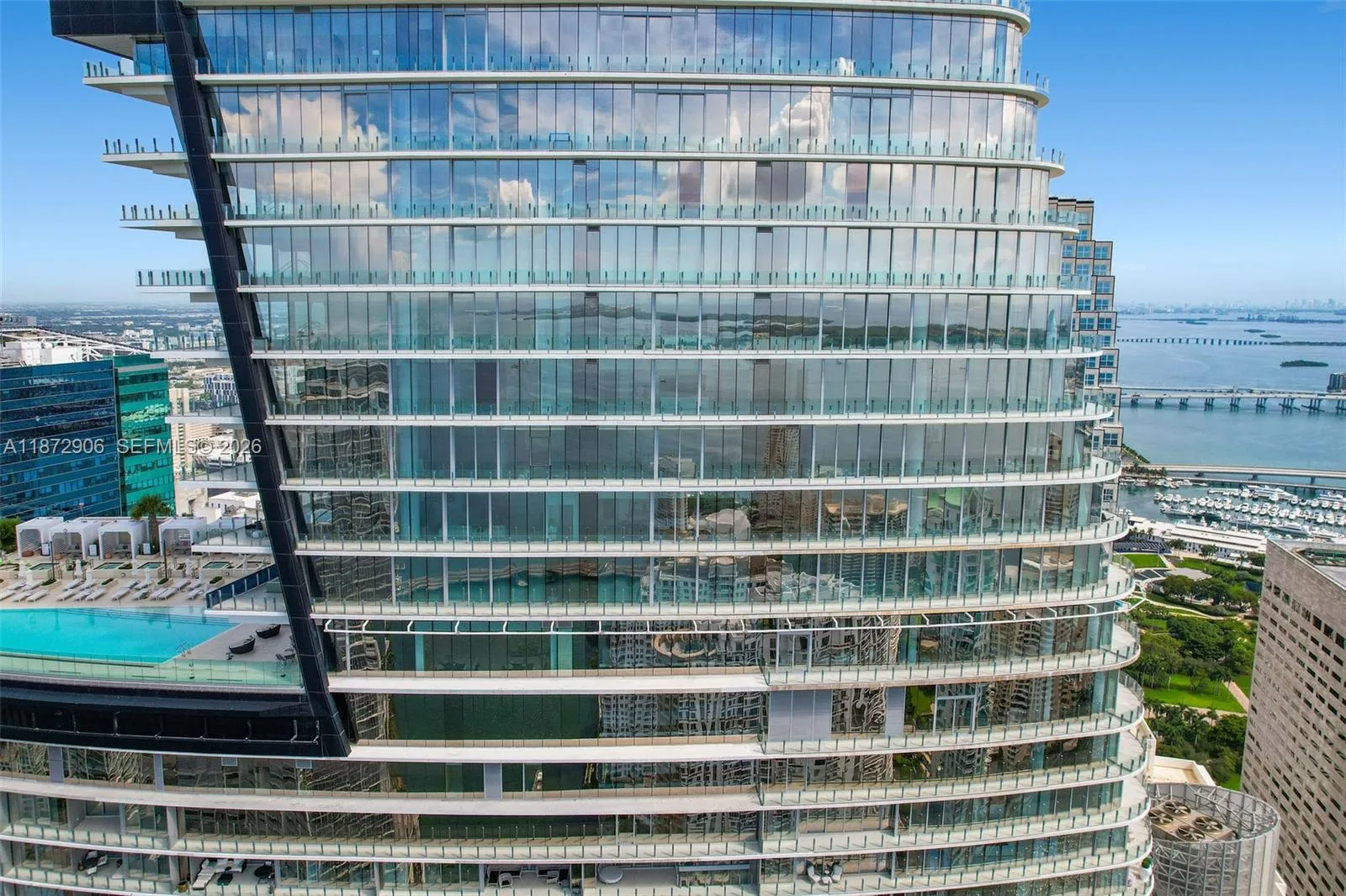 300 Biscayne Blvd Way, Miami FL 33131