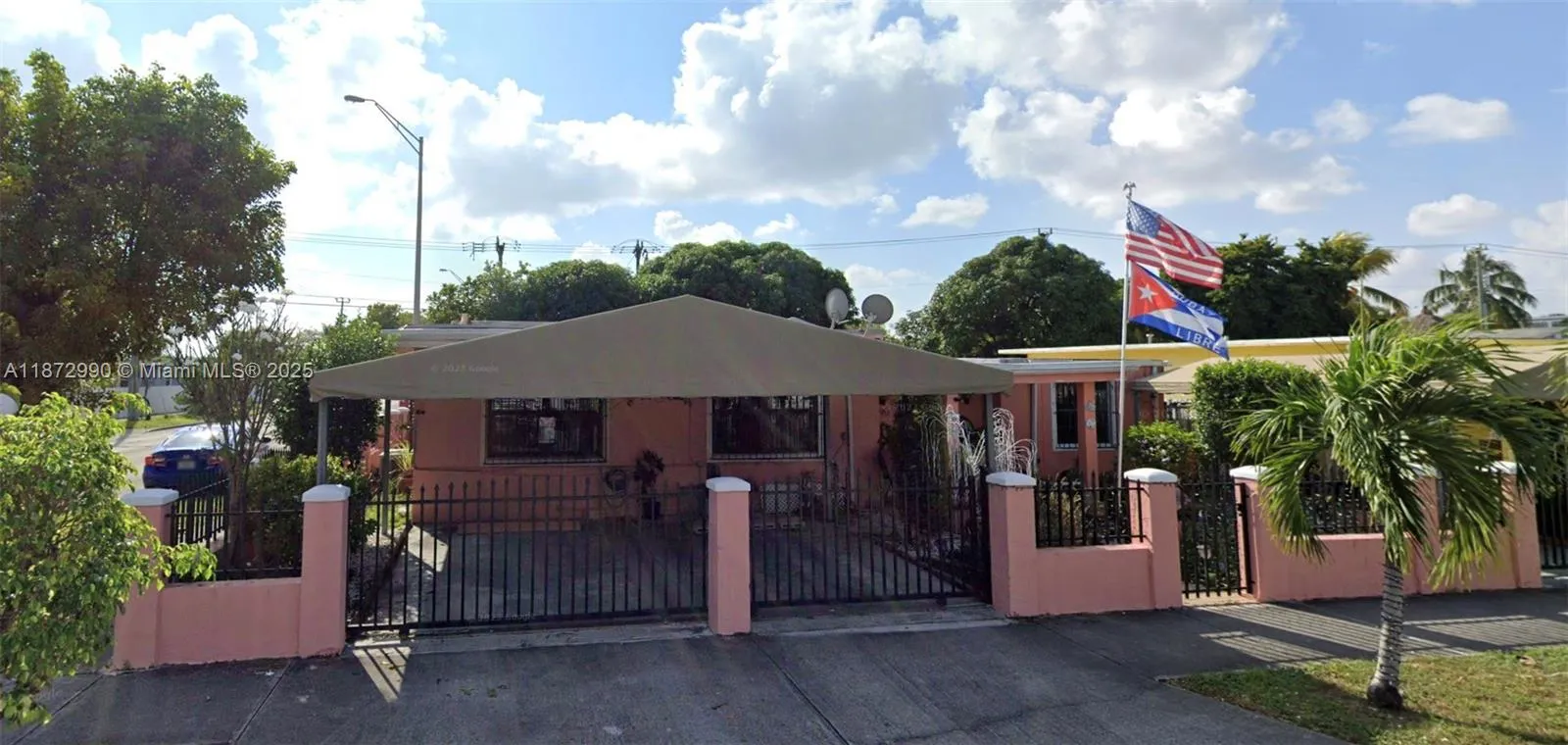 890 E 28th St, Hialeah FL 33013