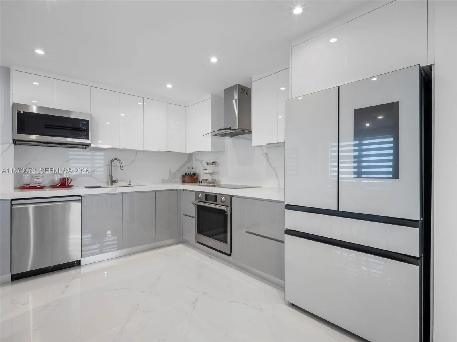3180 S Ocean Dr # 1101, Hallandale Beach FL 33009