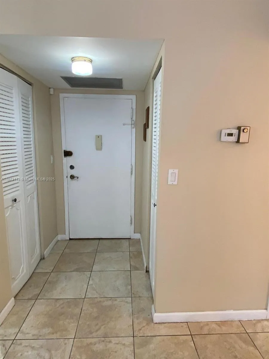 800 Parkview Dr # 104, Hallandale Beach FL 33009