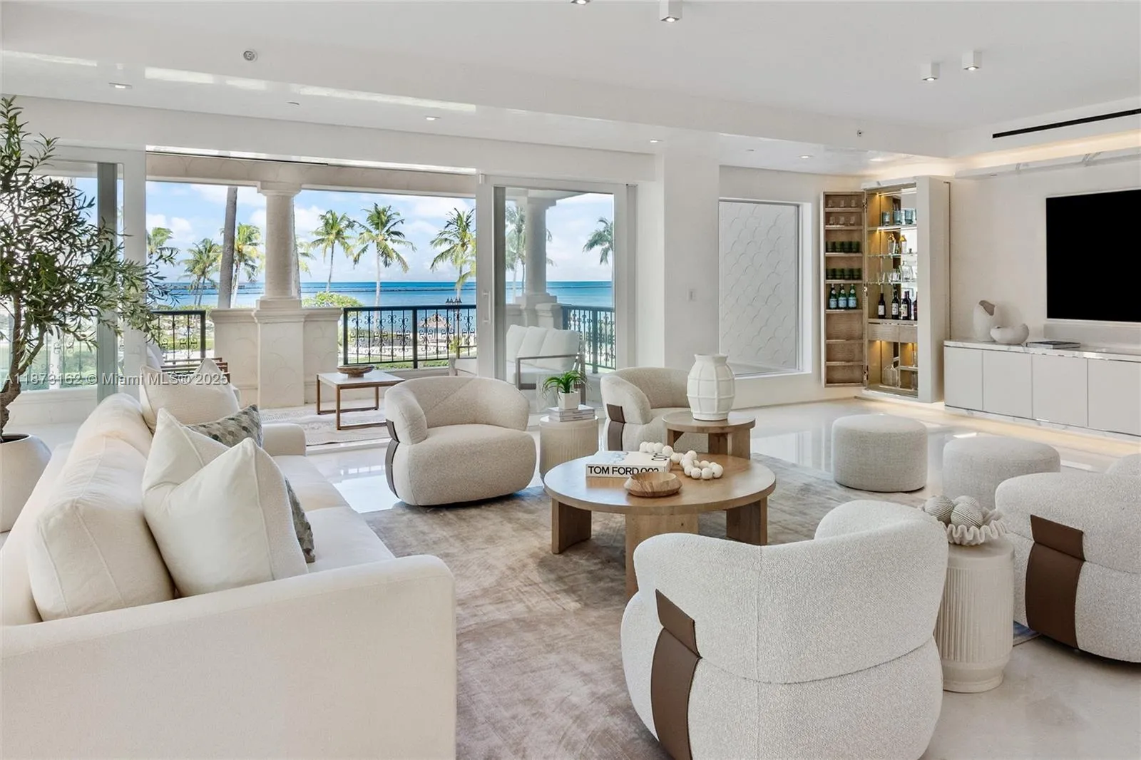 7921 Fisher Island Dr # 7921, Miami Beach FL 33109