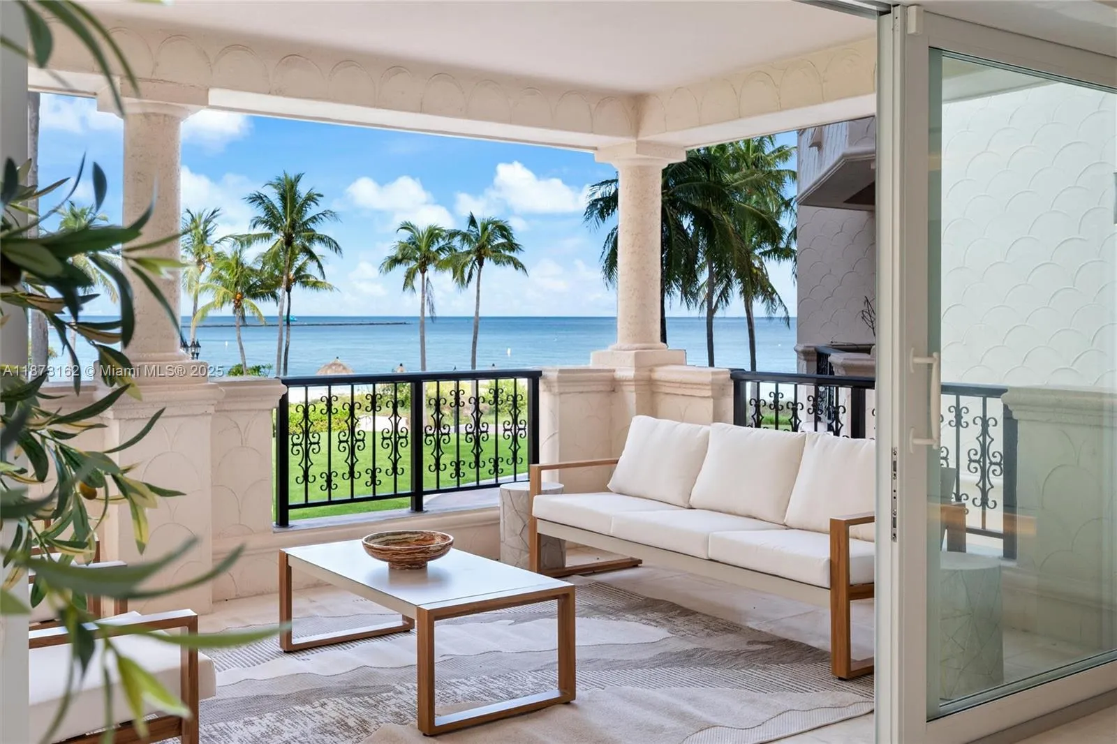 7921 Fisher Island Dr # 7921, Miami Beach FL 33109