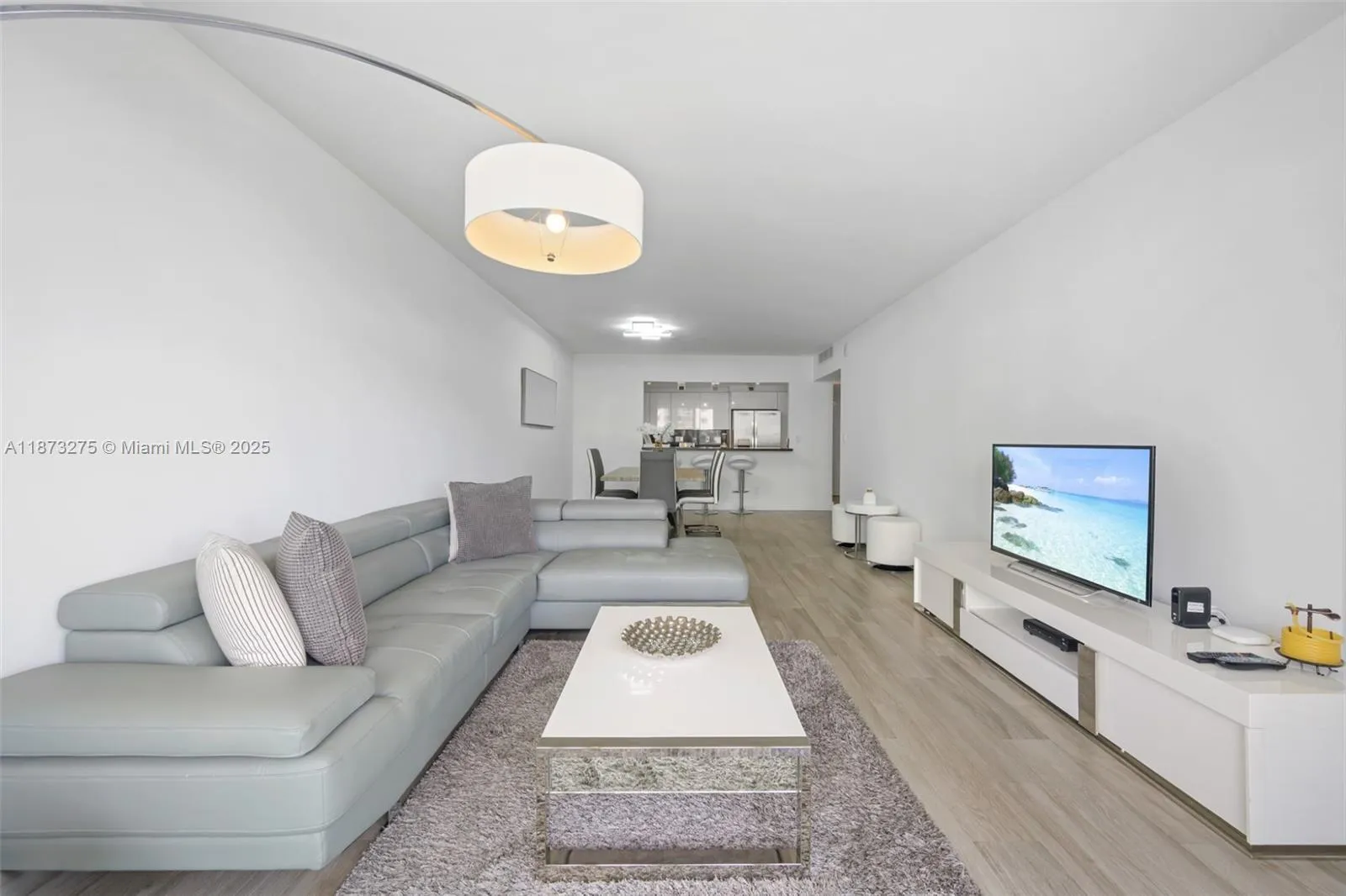 19370 Collins Ave # 402, Sunny Isles Beach FL 33160