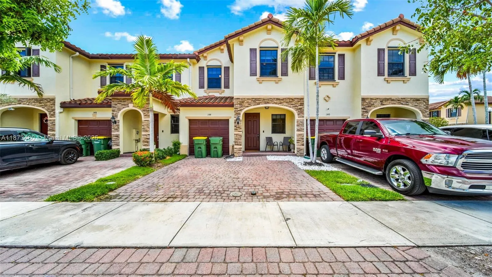 3 bedroom 2 bath for sale at 144 SE 34th Ave, Homestead FL 33033