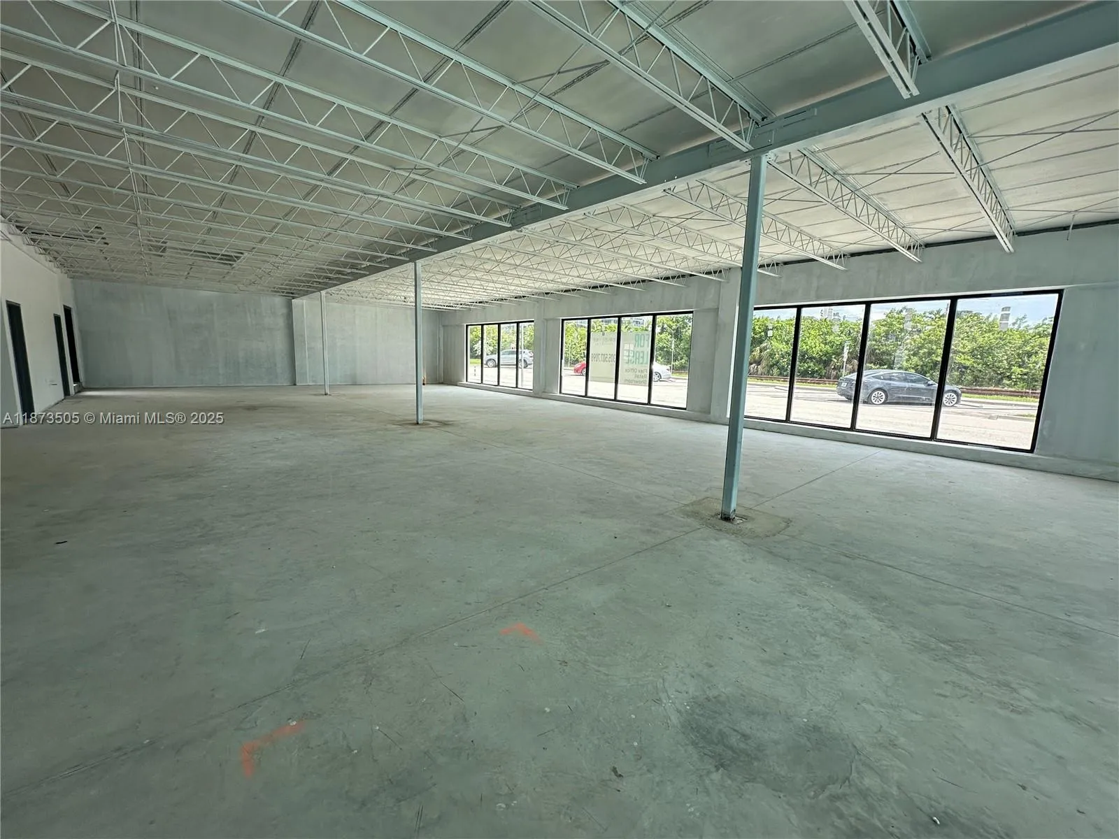 5570 NE 4th Ave, Miami FL 33137
