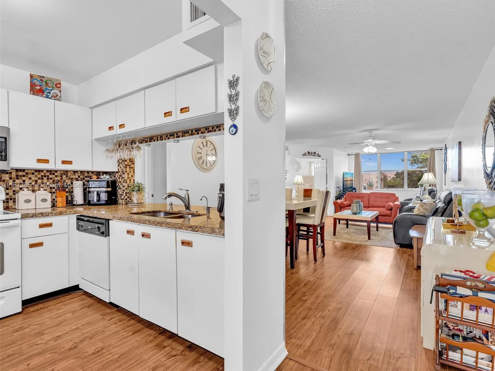 2524 NW 104th Ave # 308, Sunrise FL 33322