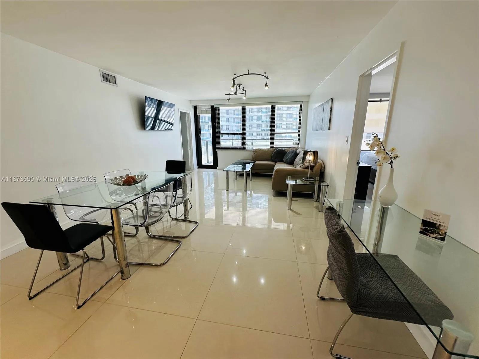 5225 Collins Ave # 515, Miami Beach FL 33140