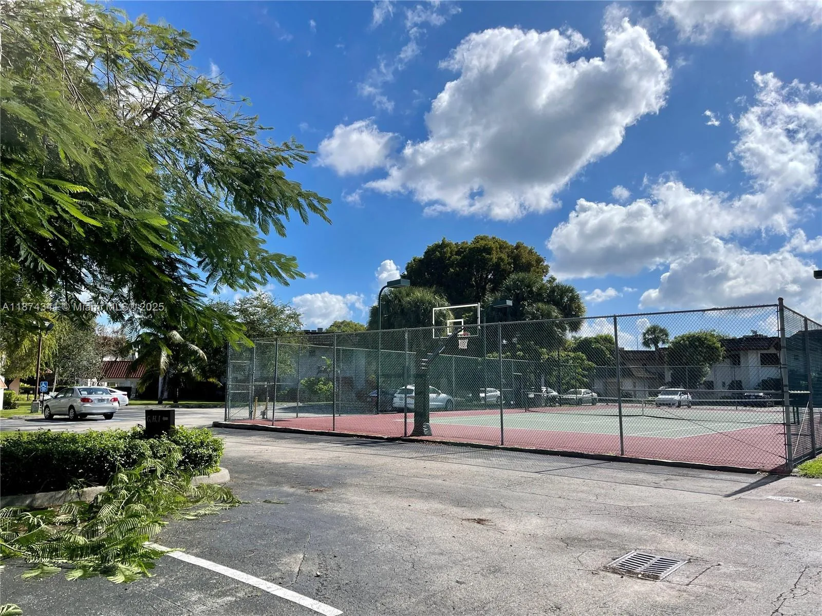 9456 SW 77th Ave # T4, Miami FL 33156