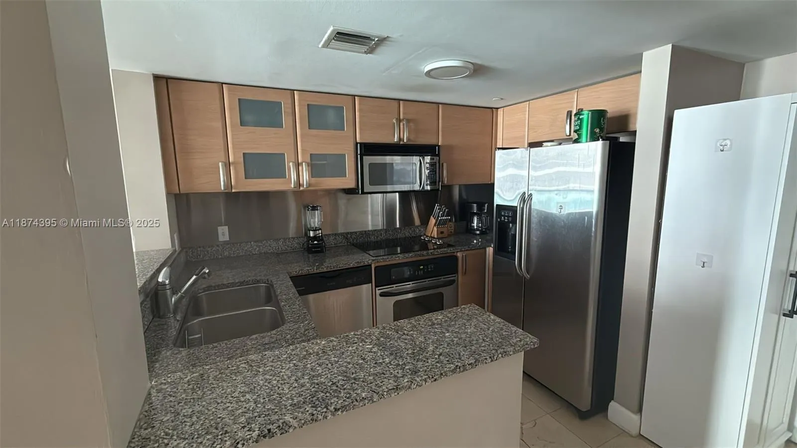 2101 Brickell Ave # 508, Miami FL 33129