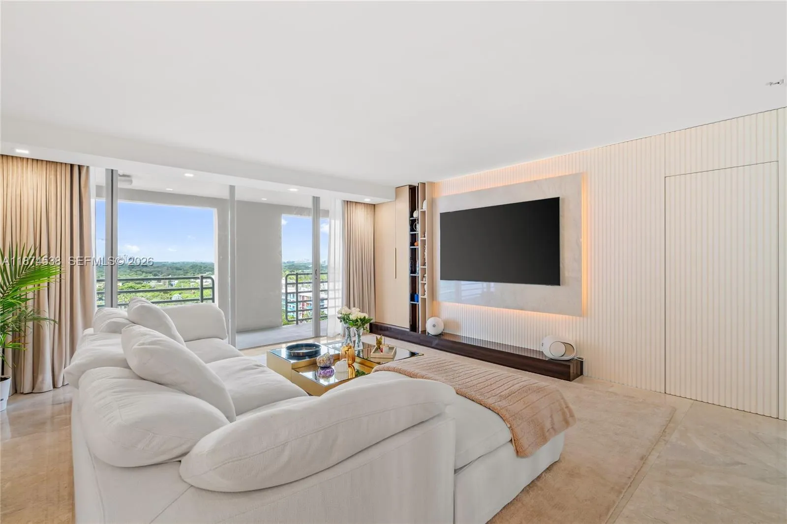 2 bedroom 2 bath for sale at 2025 Brickell Ave # 1705, Miami FL 33129