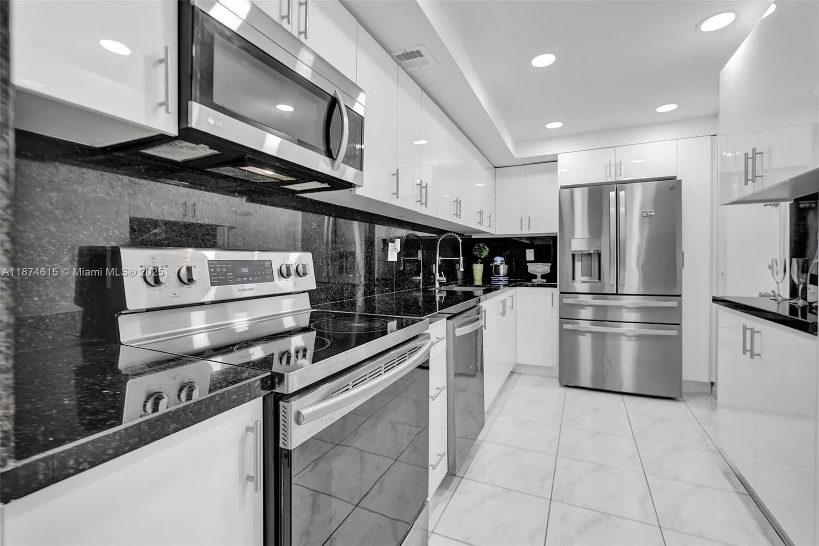 1849 S Ocean Dr # 407, Hallandale Beach FL 33009