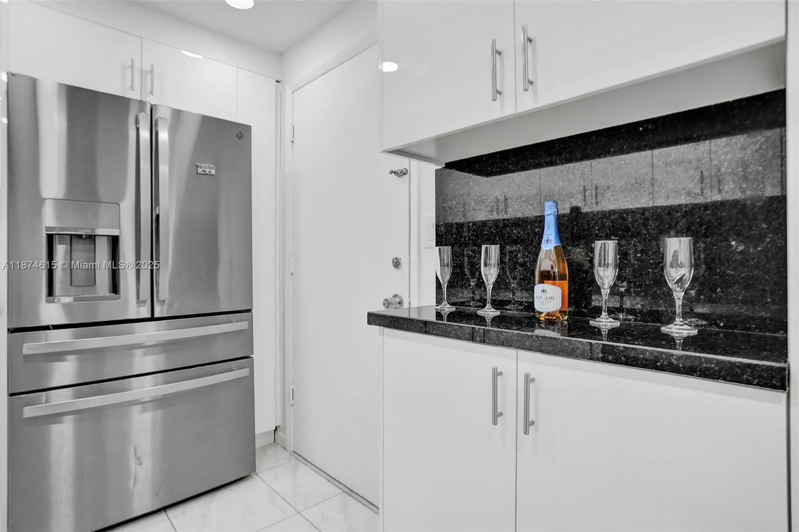 1849 S Ocean Dr # 407, Hallandale Beach FL 33009