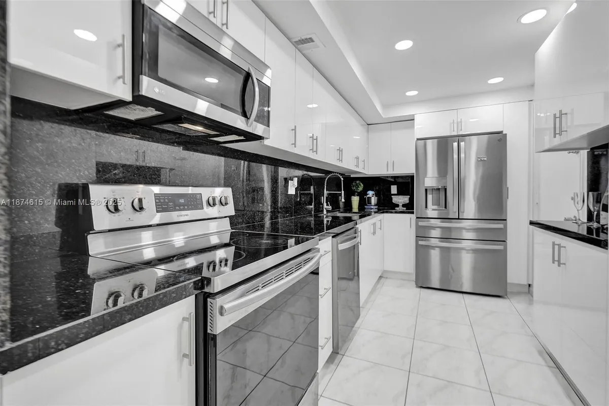 1849 S Ocean Dr # 407, Hallandale Beach FL 33009