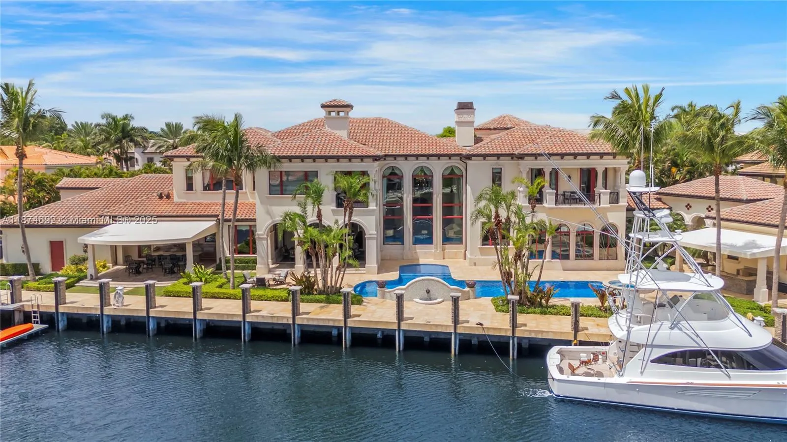 7 bedroom 8 bath for sale at 700 Osprey Point Cir, Boca Raton FL 33431