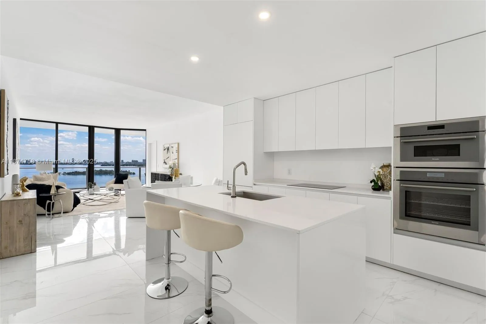 700 NE 24th St # 1005, Miami FL 33137