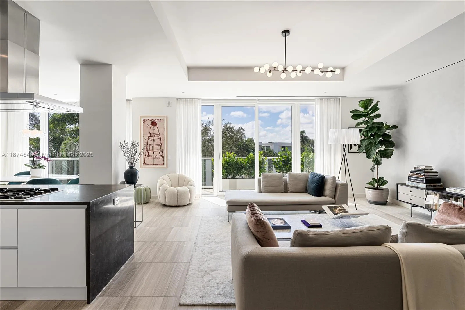 1 bedroom 1 bath for sale at 4701 N Meridian Ave # 216, Miami Beach FL 33140