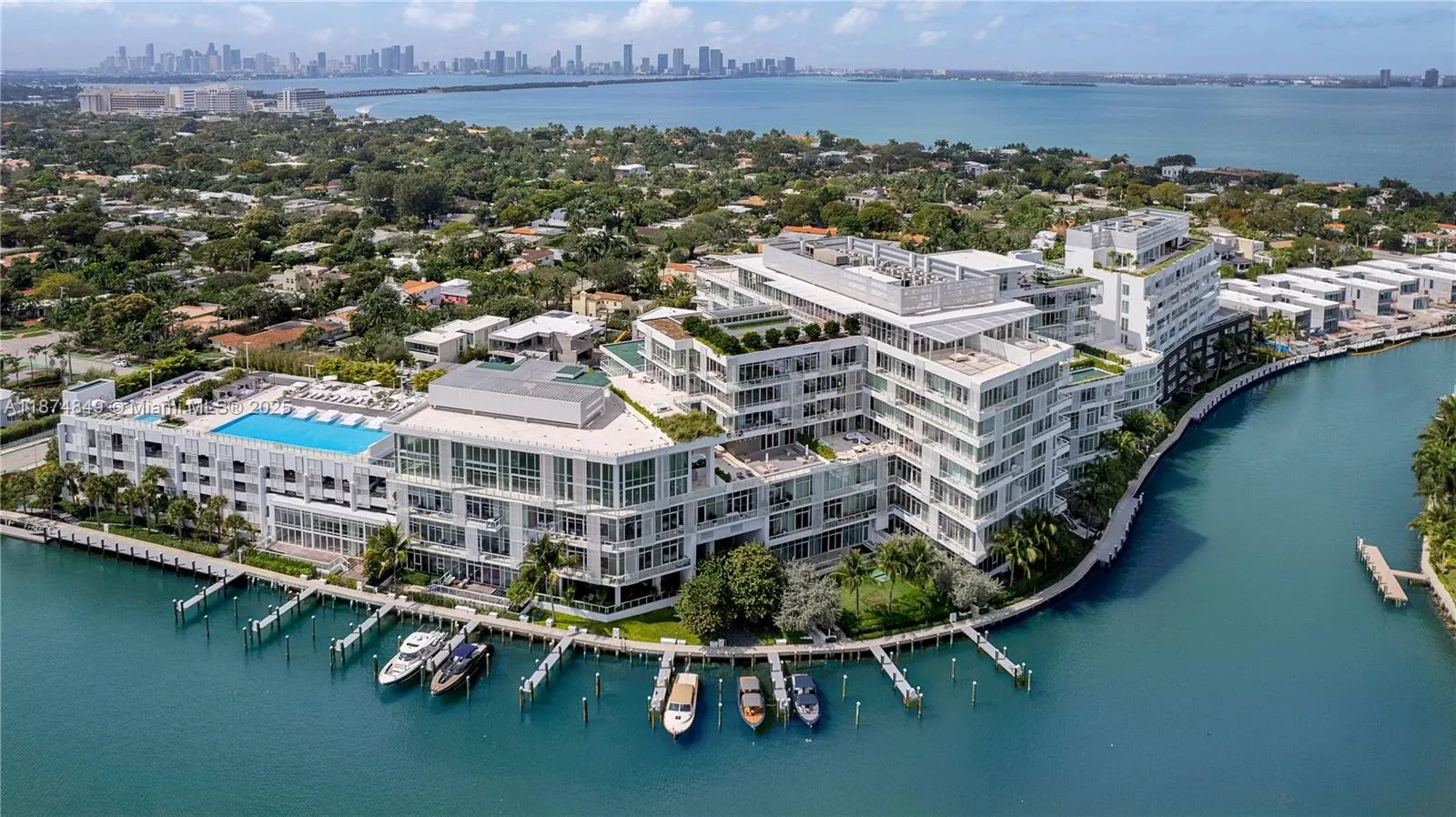 4701 N Meridian Ave # 216, Miami Beach FL 33140