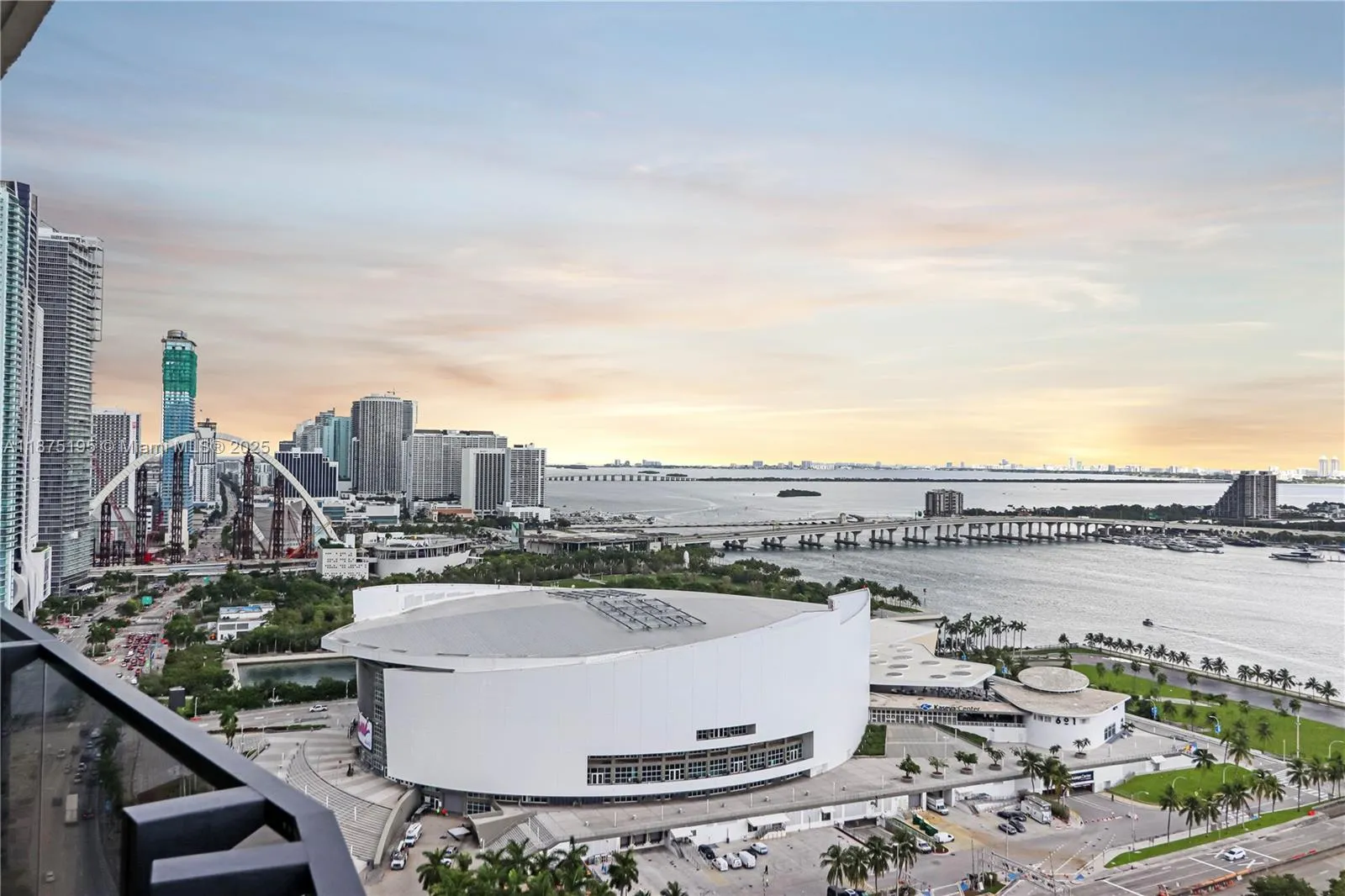 2 bedroom 2 bath for sale at 398 NE 5th St # 2111, Miami FL 33132