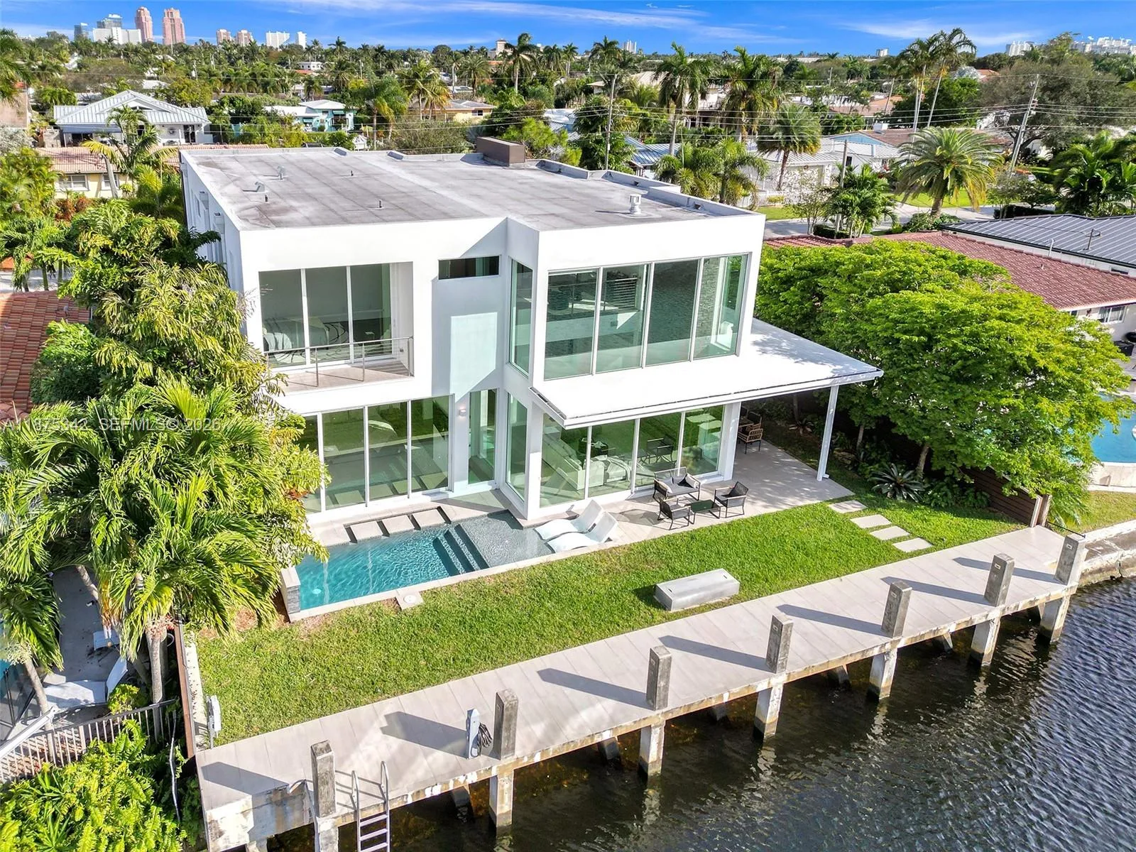 4 bedroom 3 bath for rent at 2217 NE 17th Ter, Wilton Manors FL 33305