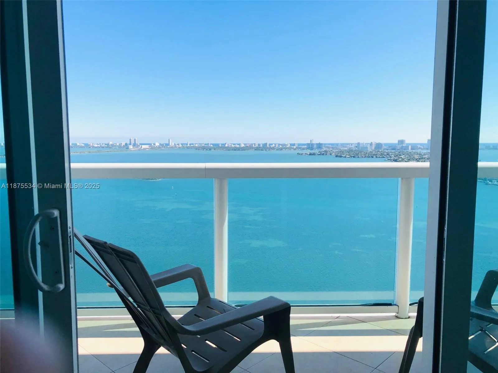2 bedroom 2 bath for sale at 1800 N Bayshore Dr # 3205, Miami FL 33132