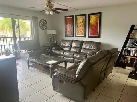 2 bedroom 2 bath for sale at 8415 SW 107th Ave # 270W, Miami FL 33173