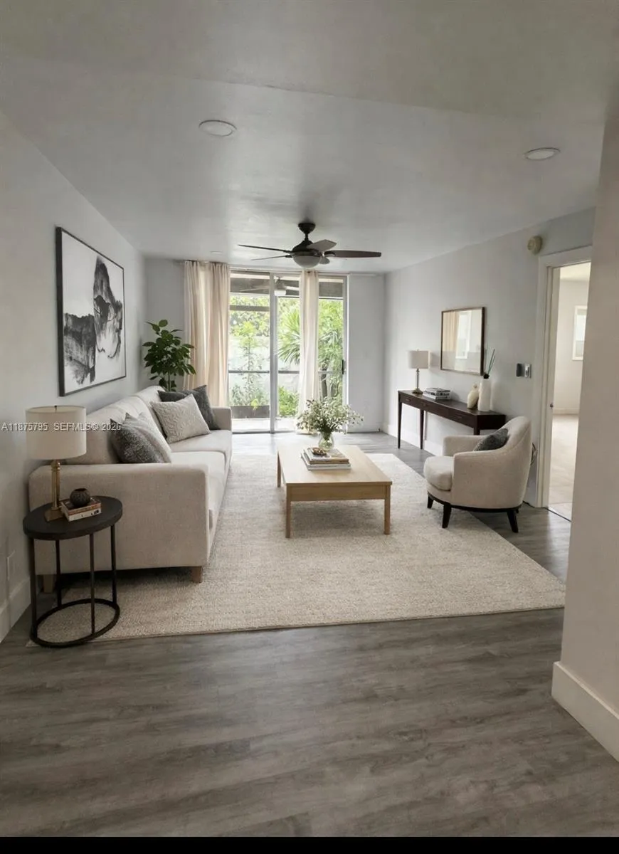 7100 NW 17 # 111, Plantation FL 33313