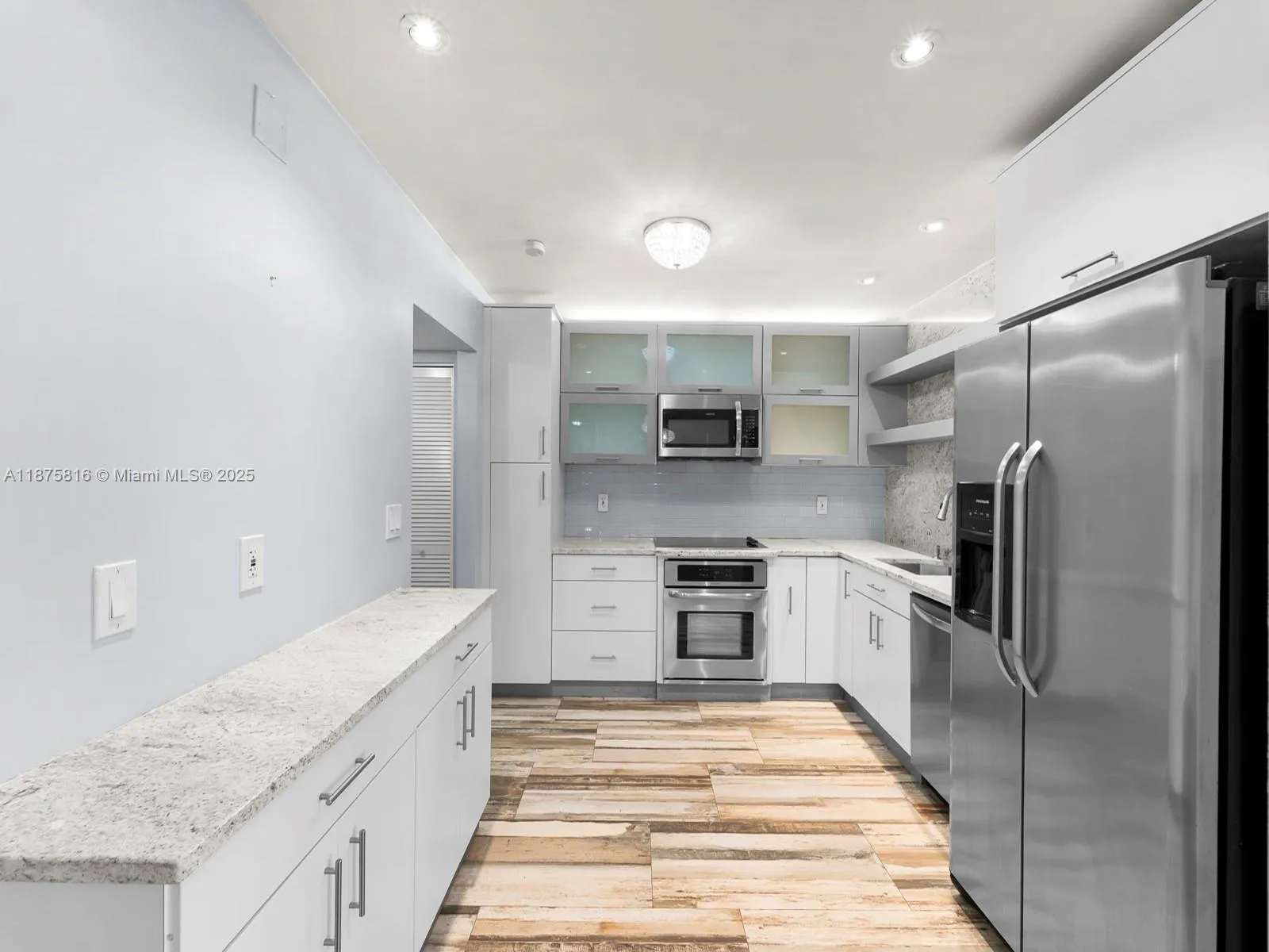 2301 S Ocean Dr # 307, Hollywood FL 33019