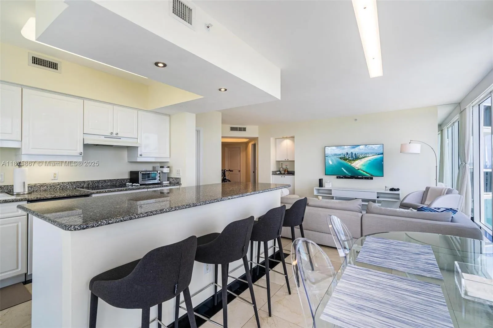 4779 Collins Ave # 2305, Miami Beach FL 33140