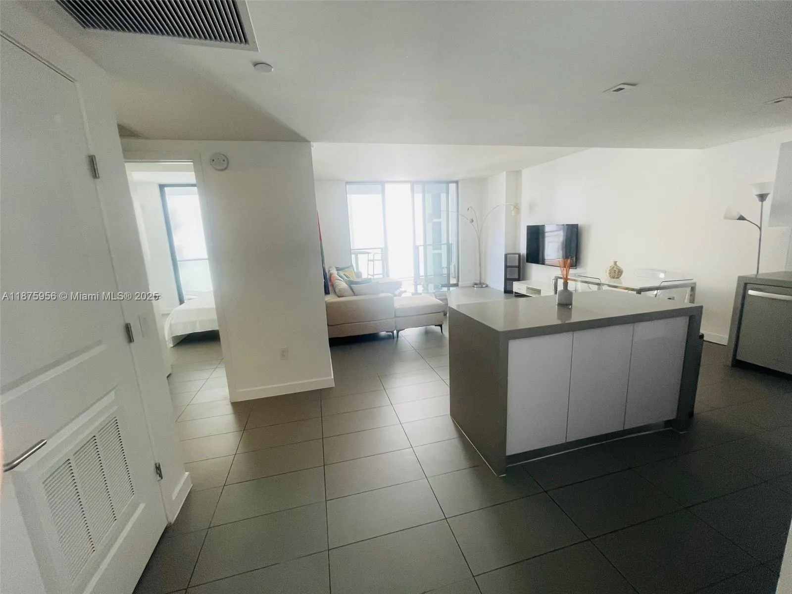 1600 NE 1st Ave # 2019, Miami FL 33132