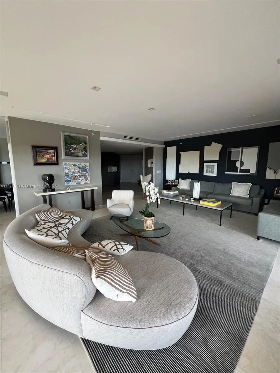 13635 Deering Bay Dr # 243, Coral Gables FL 33158