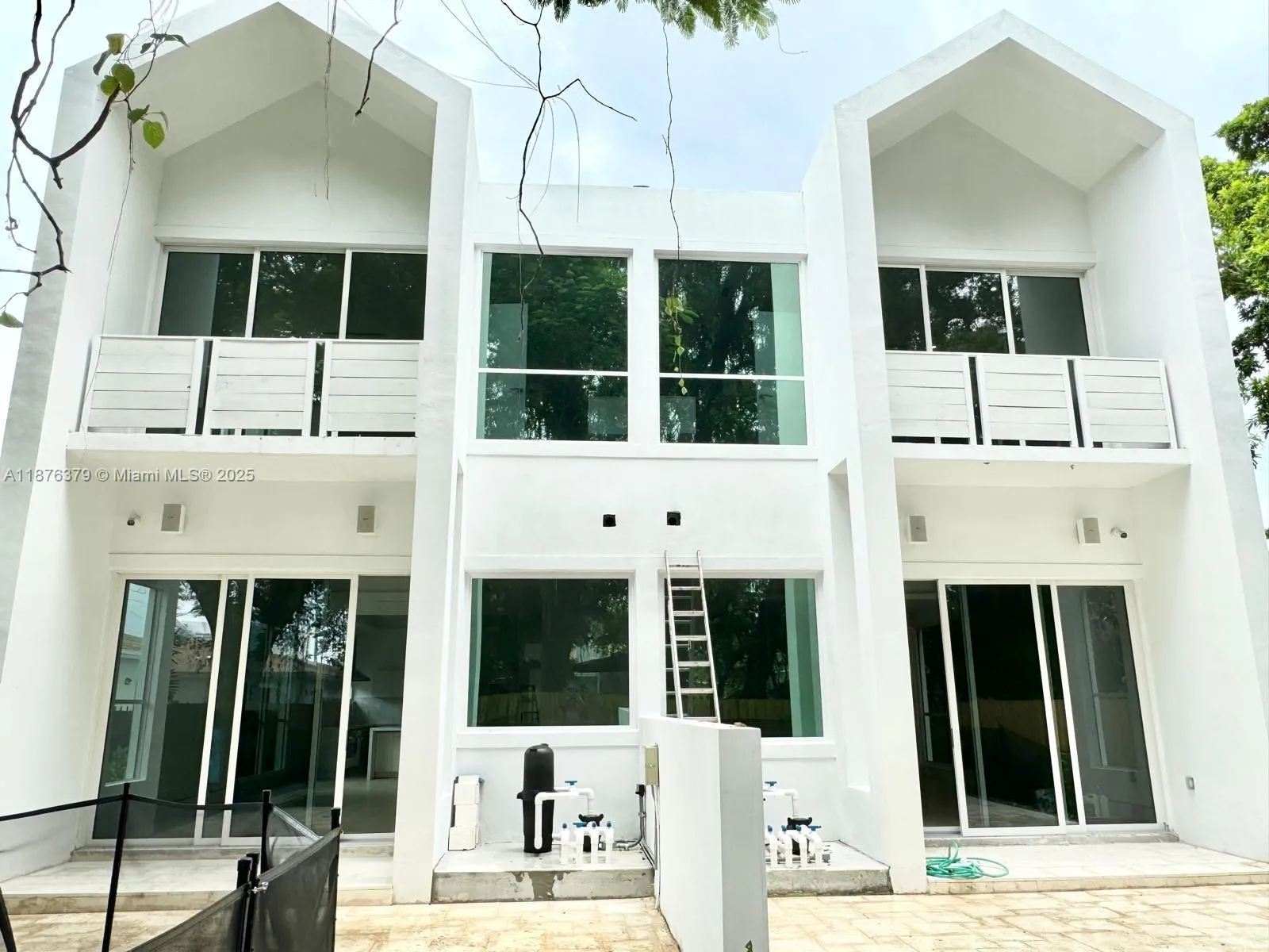 3 bedroom 3 bath for sale at 5728 NW 5th Court # 2, Miami FL 33127